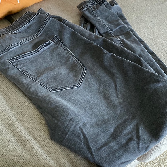 Hollister Other - Deleting 2-1 Mens joggers